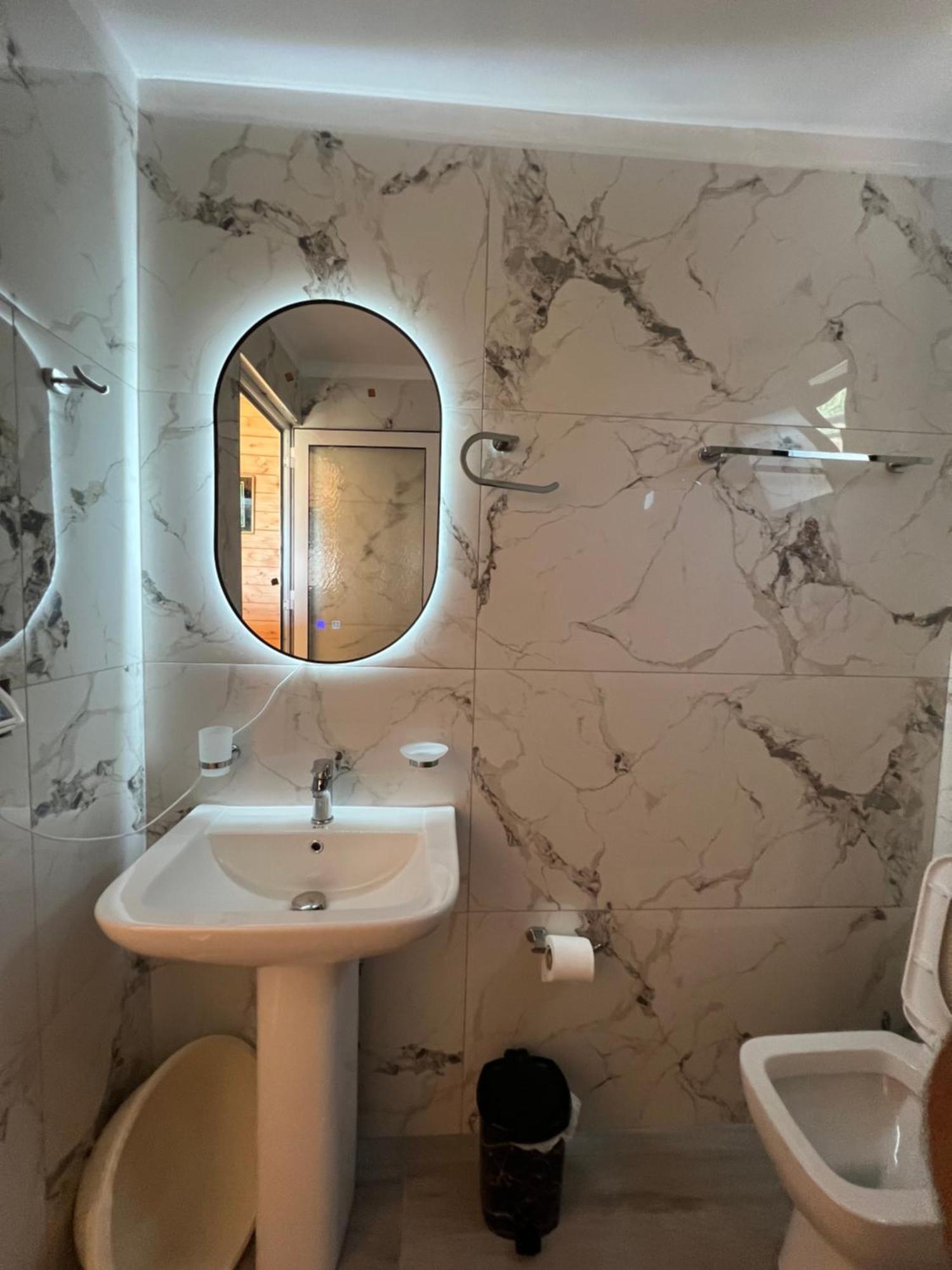 Guest house Sidi's Qazim Pali